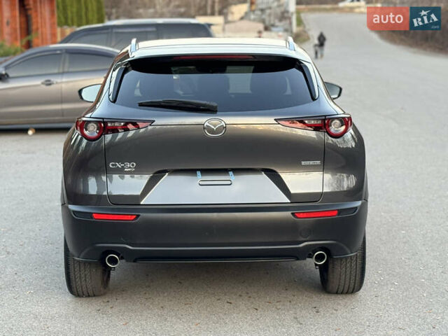 Серый Мазда CX-30, объемом двигателя 2.5 л и пробегом 2 тыс. км за 25550 $, фото 5 на Automoto.ua