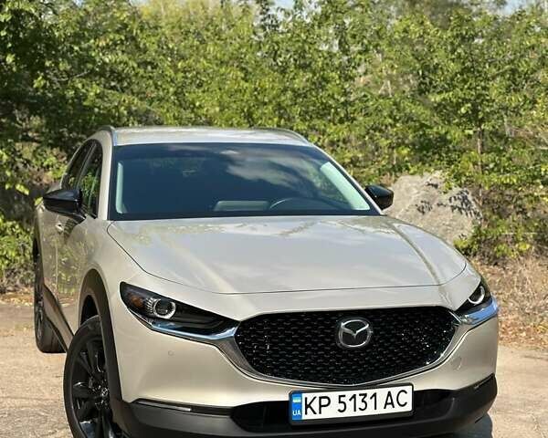 Сірий Мазда CX-30, об'ємом двигуна 2.49 л та пробігом 29 тис. км за 23900 $, фото 5 на Automoto.ua