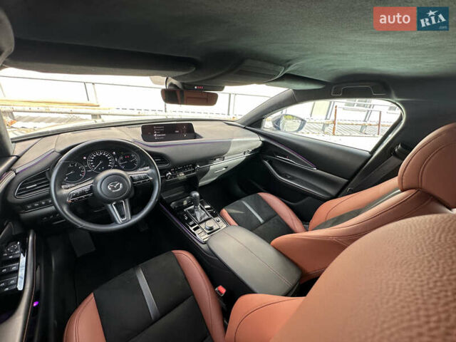 Серый Мазда CX-30, объемом двигателя 2 л и пробегом 7 тыс. км за 35500 $, фото 61 на Automoto.ua