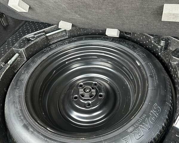 Серый Мазда CX-30, объемом двигателя 2.49 л и пробегом 4 тыс. км за 26300 $, фото 15 на Automoto.ua