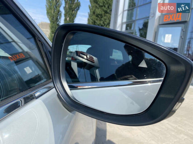 Серый Мазда CX-30, объемом двигателя 2 л и пробегом 7 тыс. км за 28999 $, фото 32 на Automoto.ua