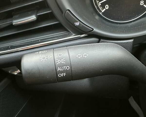 Серый Мазда CX-30, объемом двигателя 2.49 л и пробегом 4 тыс. км за 26300 $, фото 39 на Automoto.ua