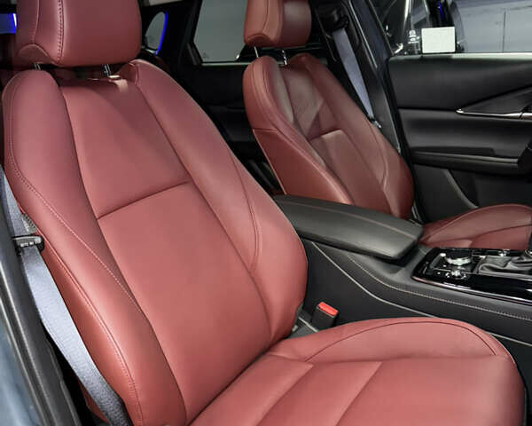 Серый Мазда CX-30, объемом двигателя 2.5 л и пробегом 1 тыс. км за 25700 $, фото 36 на Automoto.ua