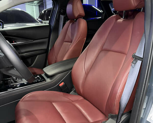 Серый Мазда CX-30, объемом двигателя 2.5 л и пробегом 1 тыс. км за 25700 $, фото 19 на Automoto.ua