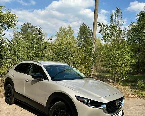Сірий Мазда CX-30, об'ємом двигуна 2.49 л та пробігом 29 тис. км за 23900 $, фото 3 на Automoto.ua