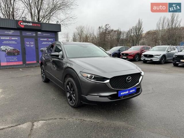 Сірий Мазда CX-30, об'ємом двигуна 2.49 л та пробігом 2 тис. км за 23500 $, фото 2 на Automoto.ua