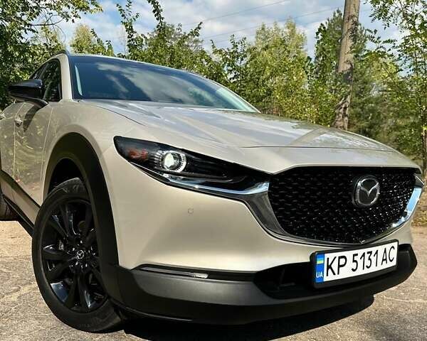 Сірий Мазда CX-30, об'ємом двигуна 2.49 л та пробігом 29 тис. км за 23900 $, фото 4 на Automoto.ua
