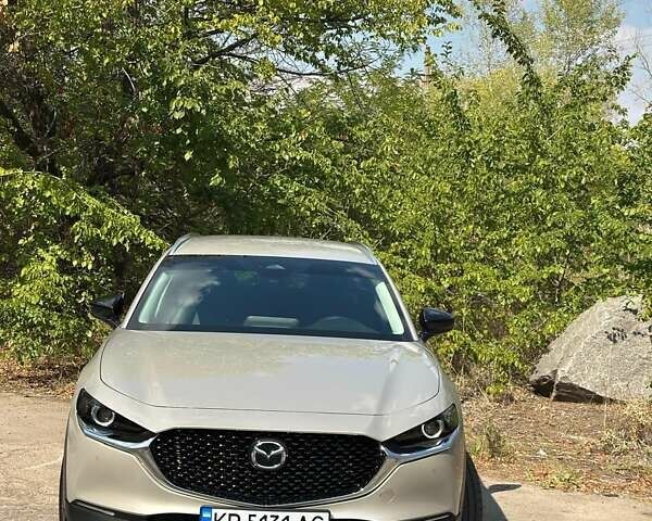 Сірий Мазда CX-30, об'ємом двигуна 2.49 л та пробігом 29 тис. км за 23900 $, фото 7 на Automoto.ua