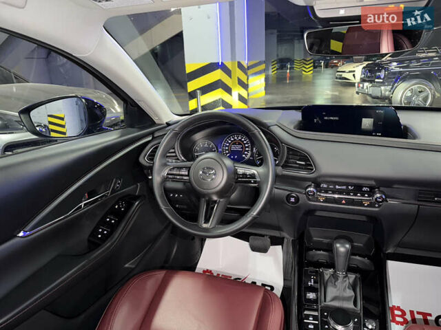 Серый Мазда CX-30, объемом двигателя 2.5 л и пробегом 1 тыс. км за 25700 $, фото 17 на Automoto.ua