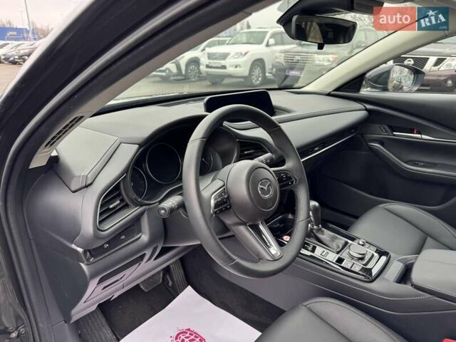 Сірий Мазда CX-30, об'ємом двигуна 2.49 л та пробігом 2 тис. км за 23500 $, фото 11 на Automoto.ua
