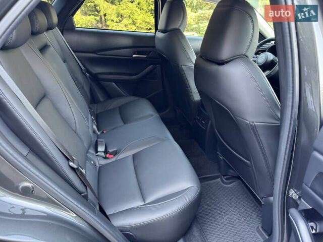 Серый Мазда CX-30, объемом двигателя 2.5 л и пробегом 3 тыс. км за 21900 $, фото 37 на Automoto.ua