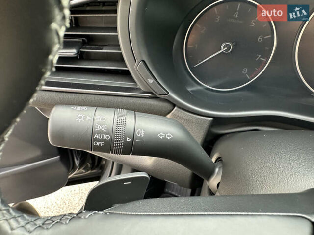 Серый Мазда CX-30, объемом двигателя 2 л и пробегом 7 тыс. км за 35500 $, фото 38 на Automoto.ua