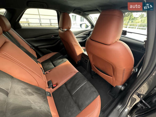 Серый Мазда CX-30, объемом двигателя 2 л и пробегом 7 тыс. км за 35500 $, фото 53 на Automoto.ua