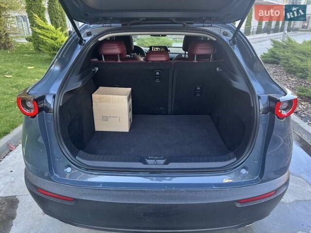 Сірий Мазда CX-30, об'ємом двигуна 2.5 л та пробігом 4 тис. км за 21900 $, фото 22 на Automoto.ua