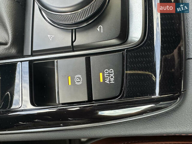 Серый Мазда CX-30, объемом двигателя 2 л и пробегом 7 тыс. км за 35500 $, фото 88 на Automoto.ua