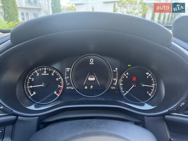 Сірий Мазда CX-30, об'ємом двигуна 2.5 л та пробігом 4 тис. км за 21900 $, фото 9 на Automoto.ua