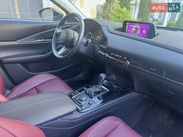 Сірий Мазда CX-30, об'ємом двигуна 2.5 л та пробігом 4 тис. км за 21900 $, фото 17 на Automoto.ua