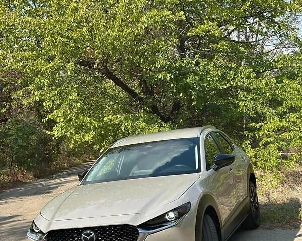 Сірий Мазда CX-30, об'ємом двигуна 2.49 л та пробігом 29 тис. км за 23900 $, фото 9 на Automoto.ua