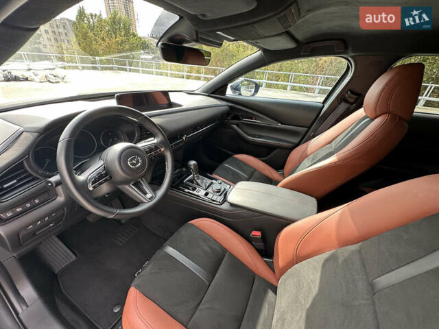 Серый Мазда CX-30, объемом двигателя 2 л и пробегом 7 тыс. км за 35500 $, фото 37 на Automoto.ua