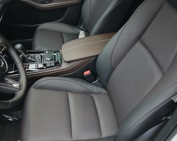 Серый Мазда CX-30, объемом двигателя 2 л и пробегом 1 тыс. км за 29900 $, фото 13 на Automoto.ua