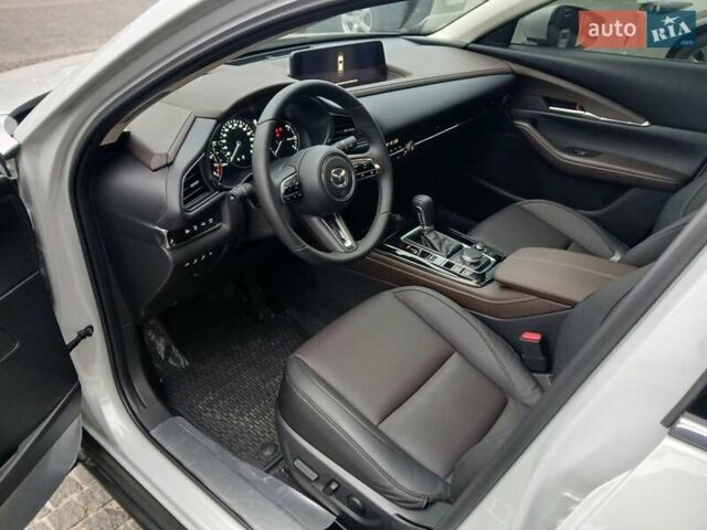 Серый Мазда CX-30, объемом двигателя 2 л и пробегом 1 тыс. км за 29900 $, фото 12 на Automoto.ua