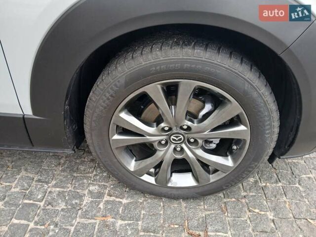 Серый Мазда CX-30, объемом двигателя 2 л и пробегом 1 тыс. км за 29900 $, фото 5 на Automoto.ua