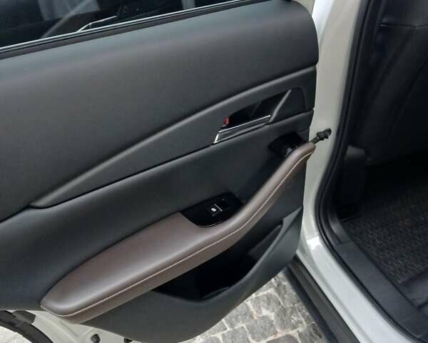 Серый Мазда CX-30, объемом двигателя 2 л и пробегом 1 тыс. км за 29900 $, фото 27 на Automoto.ua