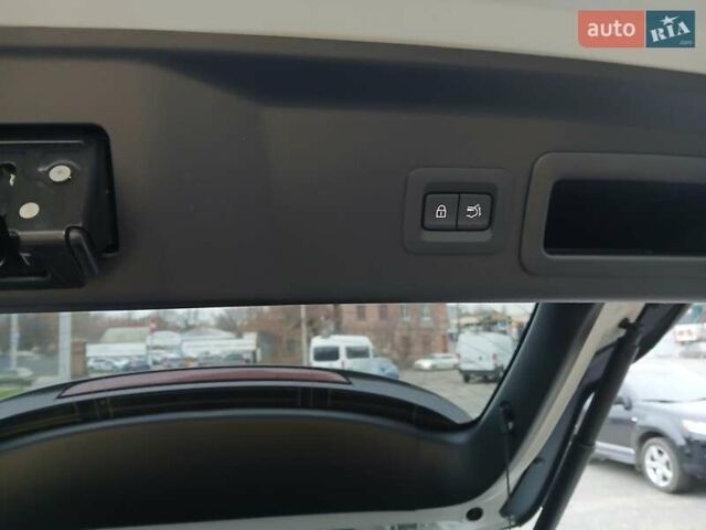 Серый Мазда CX-30, объемом двигателя 2 л и пробегом 1 тыс. км за 29900 $, фото 30 на Automoto.ua