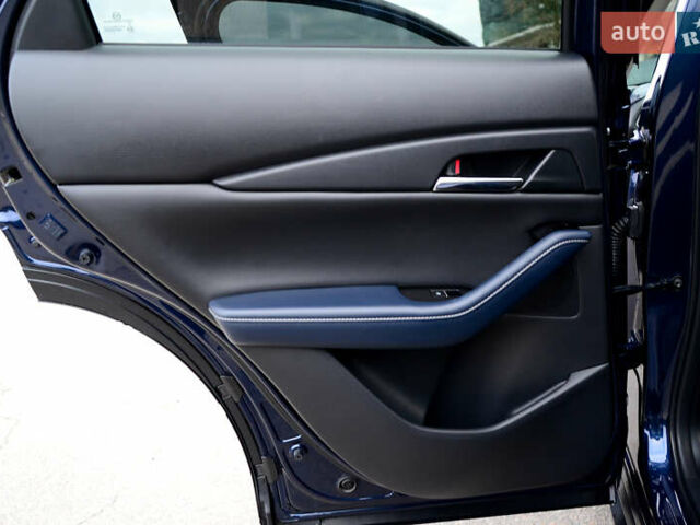 Синий Мазда CX-30, объемом двигателя 2.49 л и пробегом 105 тыс. км за 18199 $, фото 21 на Automoto.ua