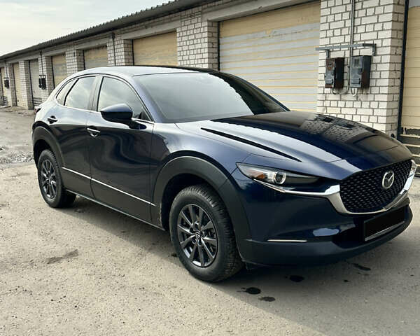 Синий Мазда CX-30, объемом двигателя 2.49 л и пробегом 63 тыс. км за 18400 $, фото 1 на Automoto.ua