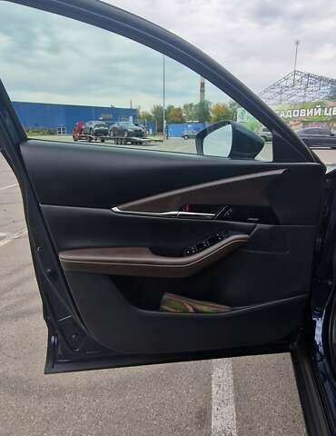 Мазда CX-30 2019 у Дніпро (Дніпропетровську) на Automoto.ua Синій Мазда CX-30, об'ємом двигуна 2.5 л та пробігом 146 тис. км за 17900 $, фото 29 на Automoto.ua