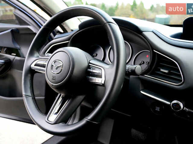 Синий Мазда CX-30, объемом двигателя 2.49 л и пробегом 105 тыс. км за 18199 $, фото 33 на Automoto.ua