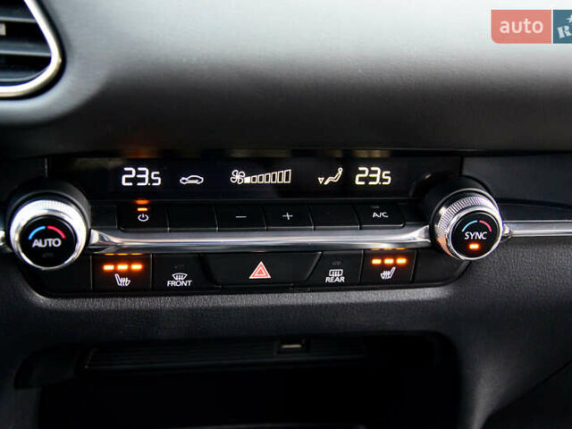 Синий Мазда CX-30, объемом двигателя 2.49 л и пробегом 105 тыс. км за 18199 $, фото 26 на Automoto.ua