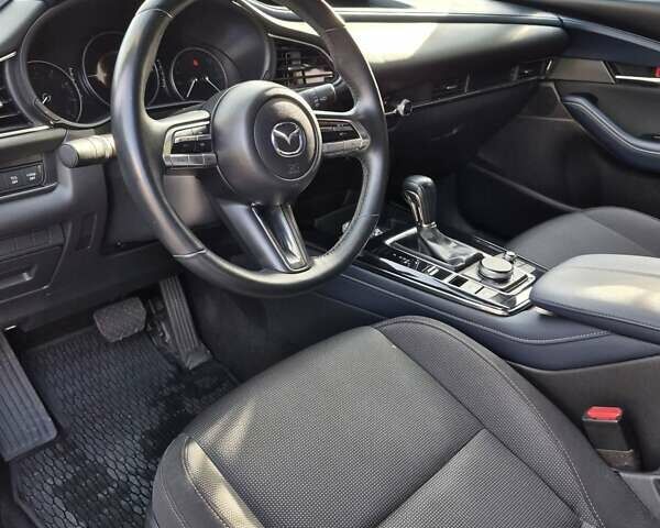 Синий Мазда CX-30, объемом двигателя 2 л и пробегом 49 тыс. км за 22500 $, фото 11 на Automoto.ua