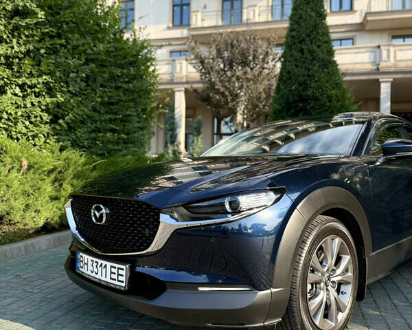 Синий Мазда CX-30, объемом двигателя 2 л и пробегом 27 тыс. км за 23500 $, фото 2 на Automoto.ua