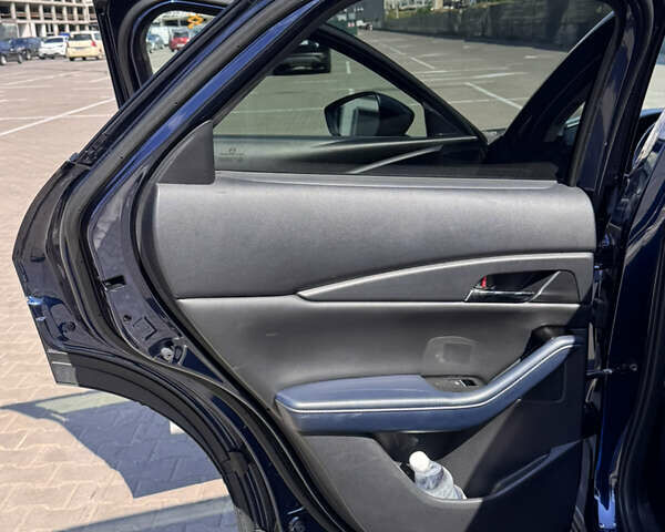 Синий Мазда CX-30, объемом двигателя 2.5 л и пробегом 70 тыс. км за 20000 $, фото 9 на Automoto.ua