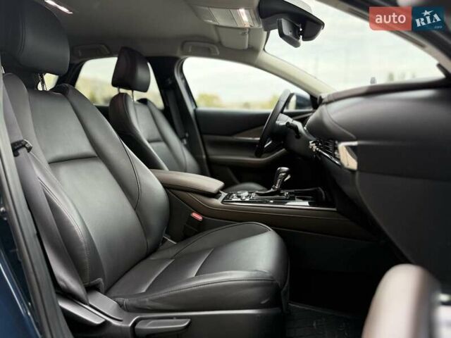 Синий Мазда CX-30, объемом двигателя 2 л и пробегом 46 тыс. км за 25000 $, фото 15 на Automoto.ua