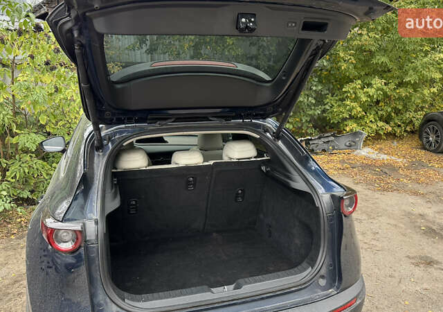 Синій Мазда CX-30, об'ємом двигуна 2.5 л та пробігом 93 тис. км за 13200 $, фото 11 на Automoto.ua