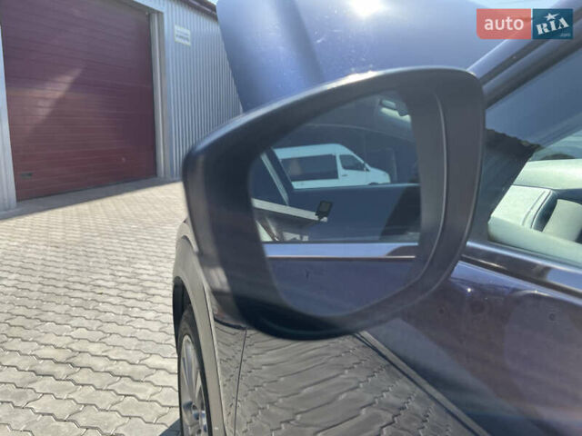 Синий Мазда CX-30, объемом двигателя 2.49 л и пробегом 133 тыс. км за 20000 $, фото 77 на Automoto.ua