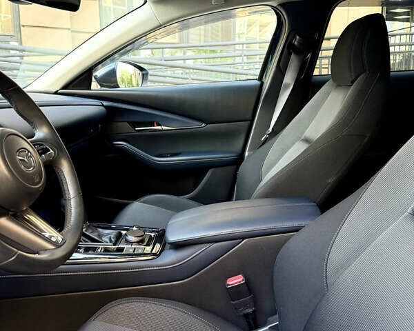 Синий Мазда CX-30, объемом двигателя 2 л и пробегом 27 тыс. км за 23500 $, фото 21 на Automoto.ua