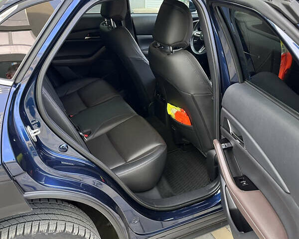 Синій Мазда CX-30, об'ємом двигуна 2.5 л та пробігом 65 тис. км за 22000 $, фото 13 на Automoto.ua