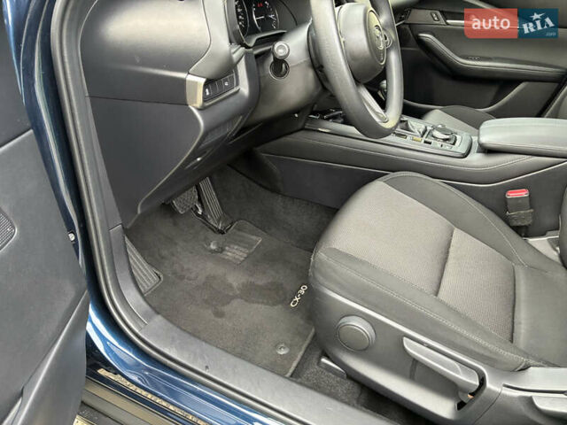Синій Мазда CX-30, об'ємом двигуна 2.5 л та пробігом 93 тис. км за 16500 $, фото 14 на Automoto.ua