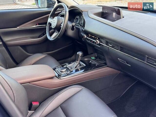 Мазда CX-30 2021 у Запоріжжя на Automoto.ua Синій Мазда CX-30, об'ємом двигуна 2.5 л та пробігом 30 тис. км за 22900 $, фото 15 на Automoto.ua