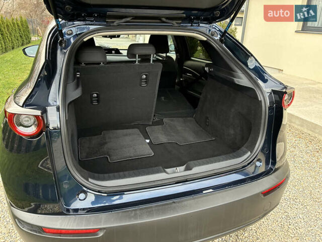 Синій Мазда CX-30, об'ємом двигуна 2.5 л та пробігом 93 тис. км за 16500 $, фото 23 на Automoto.ua