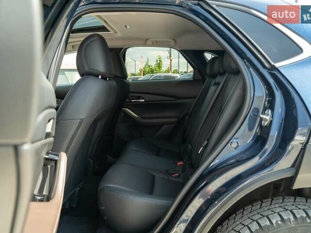 Синий Мазда CX-30, объемом двигателя 2.5 л и пробегом 42 тыс. км за 21300 $, фото 28 на Automoto.ua