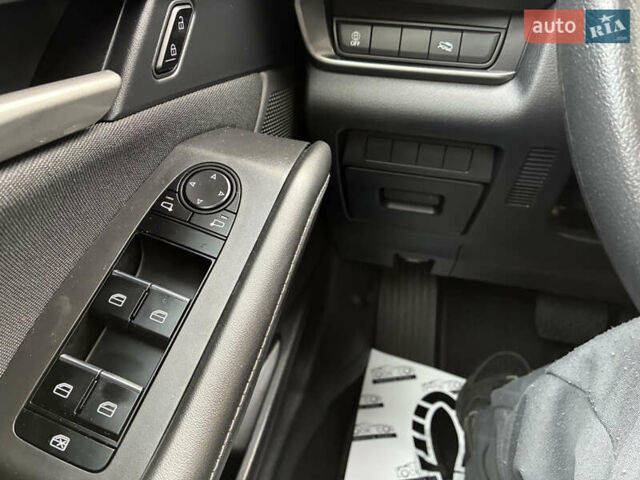 Синій Мазда CX-30, об'ємом двигуна 2.5 л та пробігом 93 тис. км за 16500 $, фото 29 на Automoto.ua