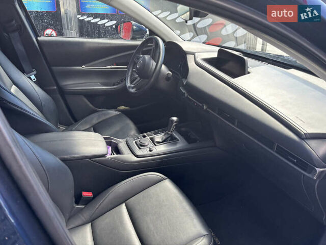 Синий Мазда CX-30, объемом двигателя 2.5 л и пробегом 72 тыс. км за 19000 $, фото 15 на Automoto.ua