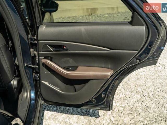 Синий Мазда CX-30, объемом двигателя 2.5 л и пробегом 42 тыс. км за 21300 $, фото 33 на Automoto.ua