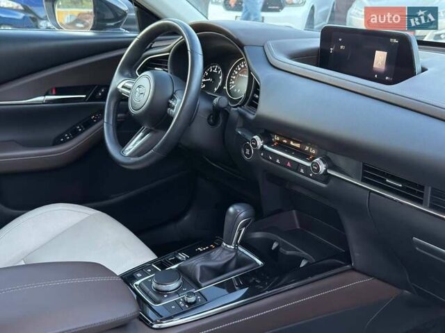 Синій Мазда CX-30, об'ємом двигуна 2.5 л та пробігом 28 тис. км за 25000 $, фото 22 на Automoto.ua