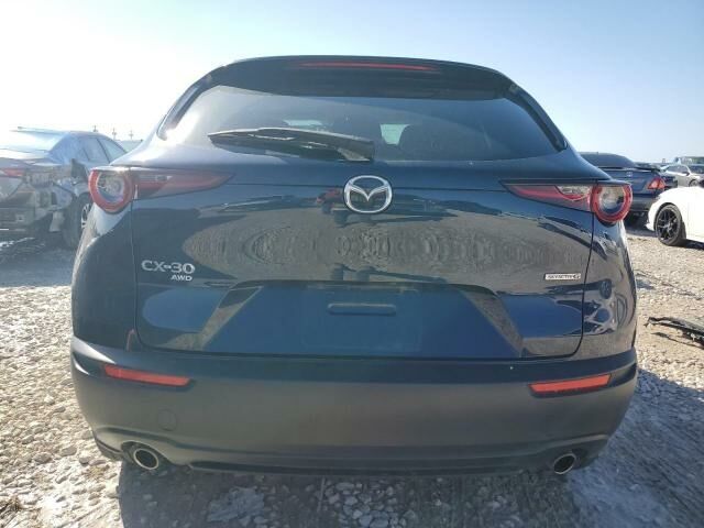 Синий Мазда CX-30, объемом двигателя 2.5 л и пробегом 32 тыс. км за 11000 $, фото 4 на Automoto.ua
